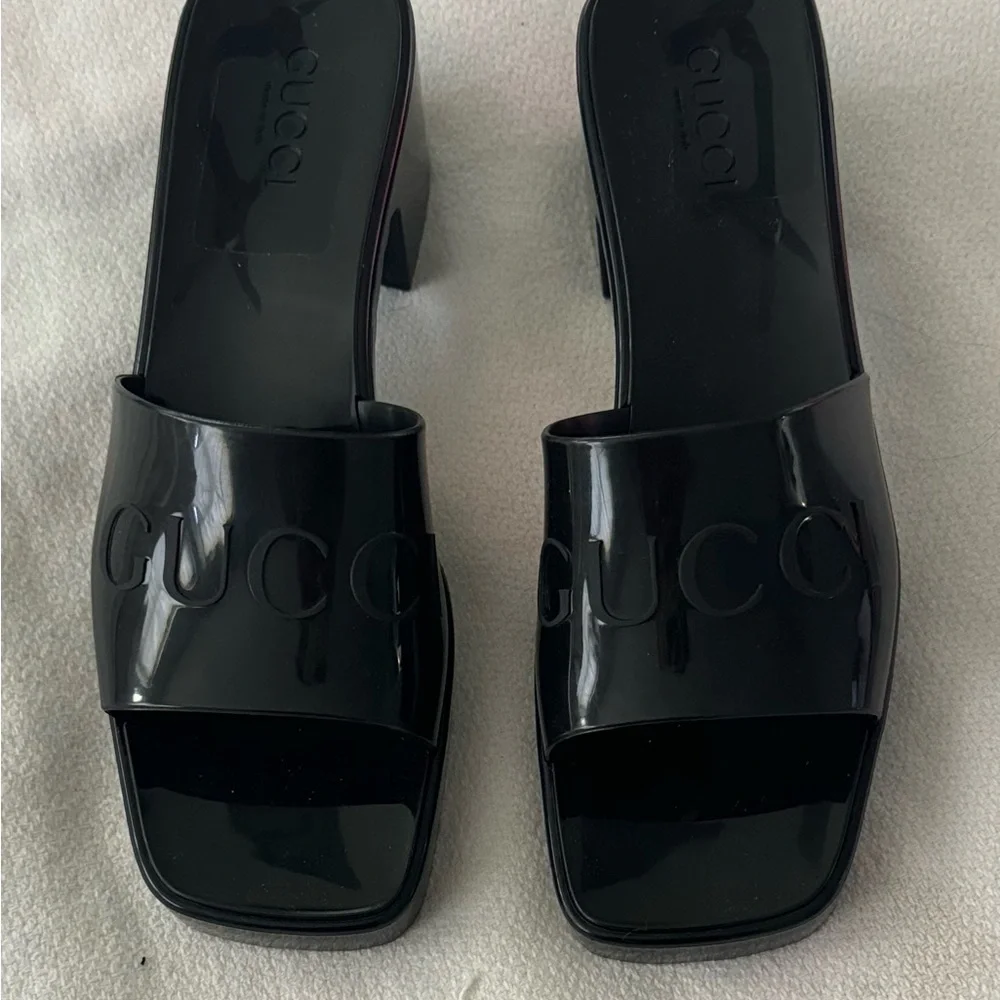 Gucci Black Patent Slide Sandals